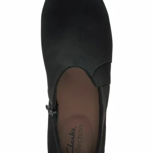 Clarks Bottines À Talons Hauts – Black Sde en vente 13