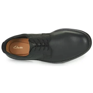 Clarks ATTICUS LTLACE Couleur Noir nouvelle saison 18