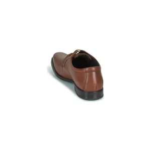 magasin pas cher Clarks HOWARD WALK Couleur Marron 16