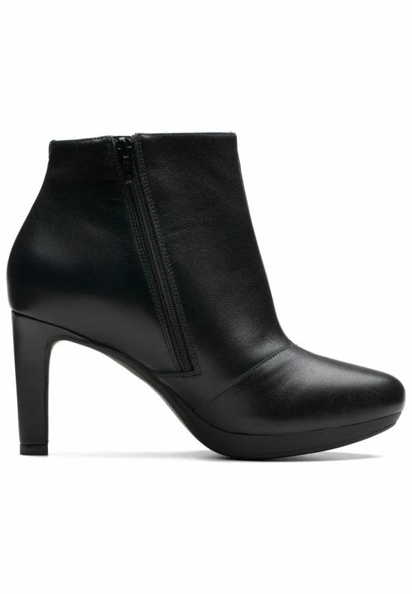 grossiste Clarks Bottines À Talons Hauts – Black Leather 8