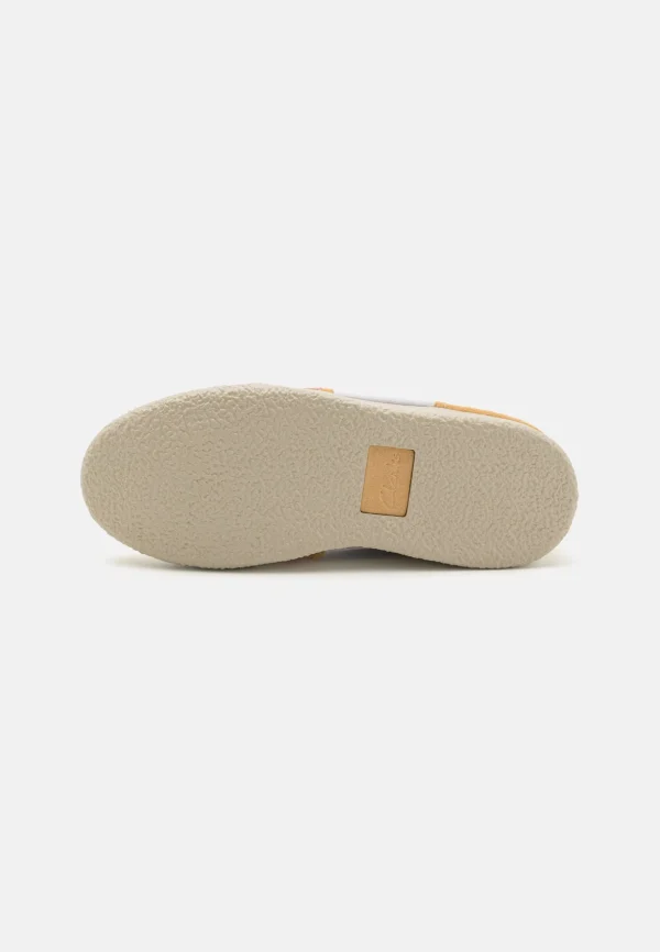 Boutique officielle Clarks Craftcup Court – Baskets Basses – Pale Peach 6