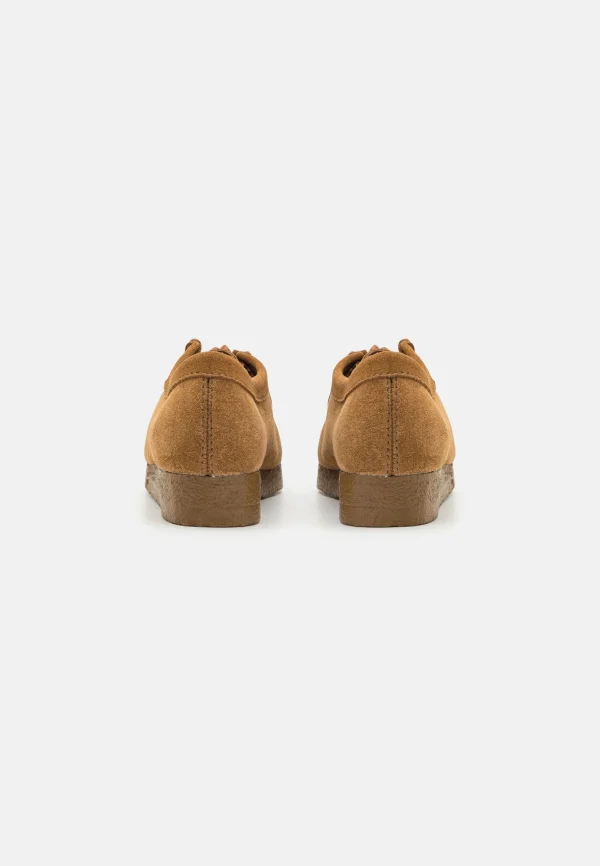 boutiqued en ligne Clarks Originals Wallabee. – Chaussures À Lacets – Cola 5