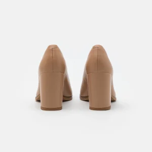 Clarks Freva Court – Escarpins – Praline achetez pas cher 14