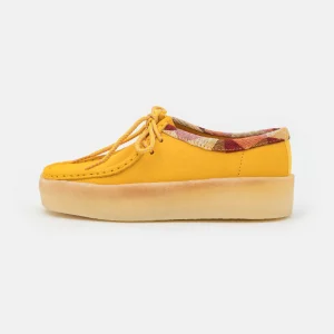 nouveau produit Clarks Originals Wallabee Cup – Mocassins – Yellow 10