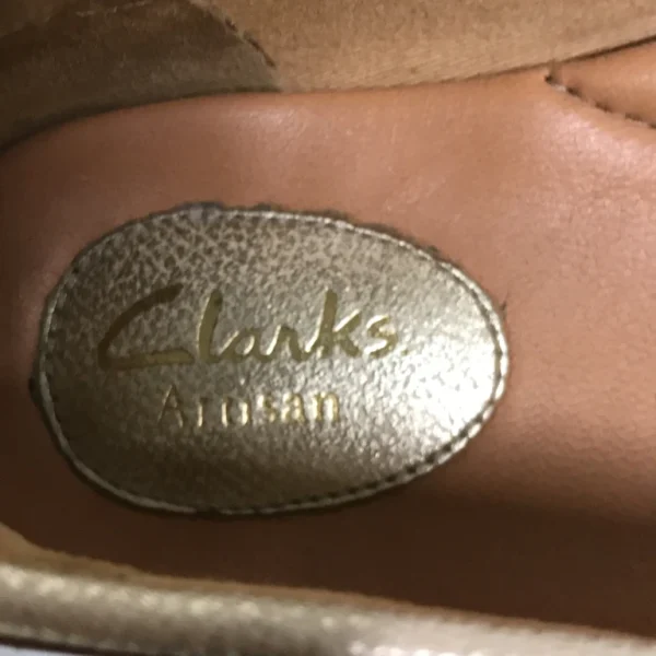 De Qualité Clarks Boat Shoes Gold SHOES-EU-42 Women 6