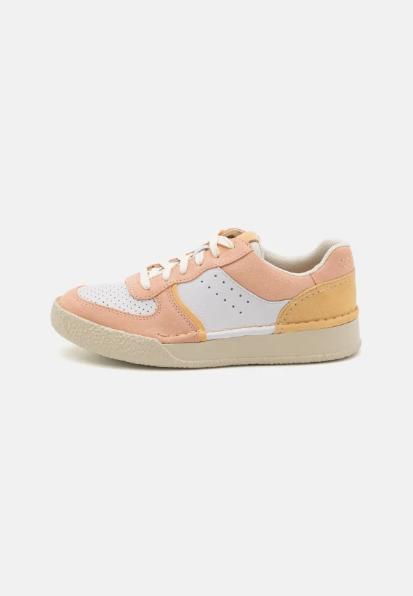 Boutique officielle Clarks Craftcup Court – Baskets Basses – Pale Peach 3