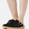 site soldes Clarks Originals Trek Mule – Mules – Black 22