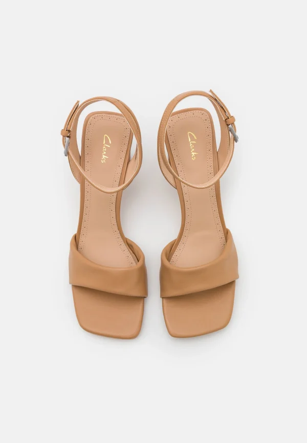 Clarks Seren Strap – Sandales – Camel Livraison gratuite 7