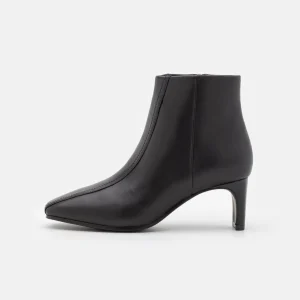 Clarks Seren Top – Bottines – Noir SOLDES TOUT À 10