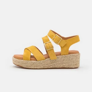 Livraison internationale Clarks Kimmei Buckle – Sandales À Plateforme – Yellow 10