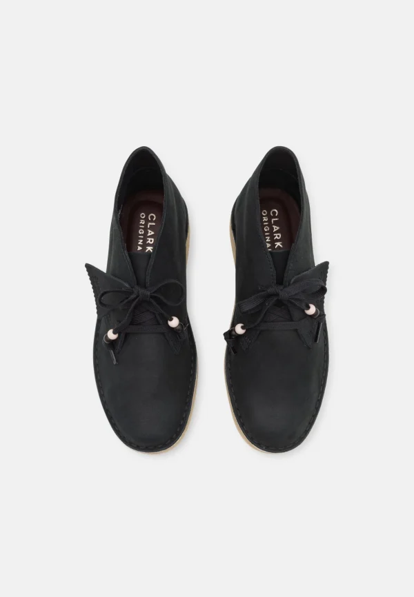 jusqu'à Clarks Originals Desert Coal – Derbies – Black 7