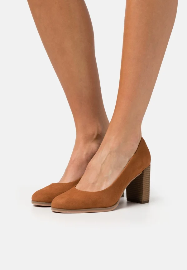 Clarks Freva Court – Escarpins À Talons Hauts – Caramel De Qualité 1