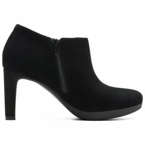 Clarks Bottines À Talons Hauts – Black Sde en vente 21