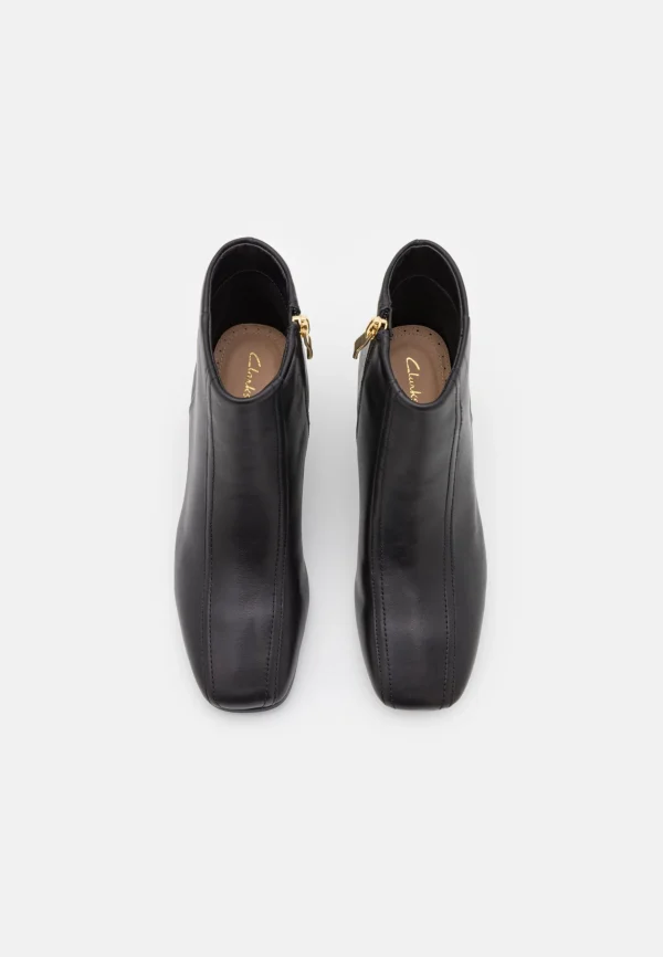 Clarks Seren Top – Bottines – Noir SOLDES TOUT À 7