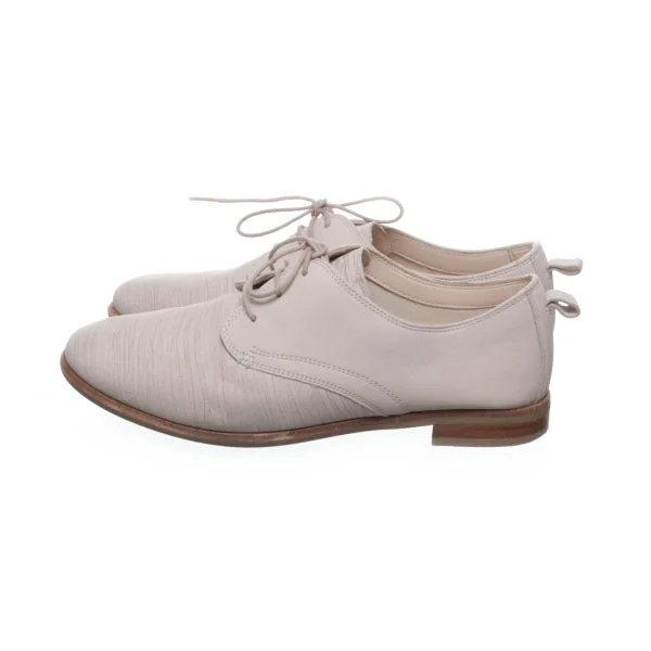 Clarks Oxford Shoes Beige SHOES-EU-39 Women soldes 4