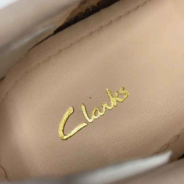 Clarks Loafers Beige SHOES-EU-37 Women à prix d'occasion 6